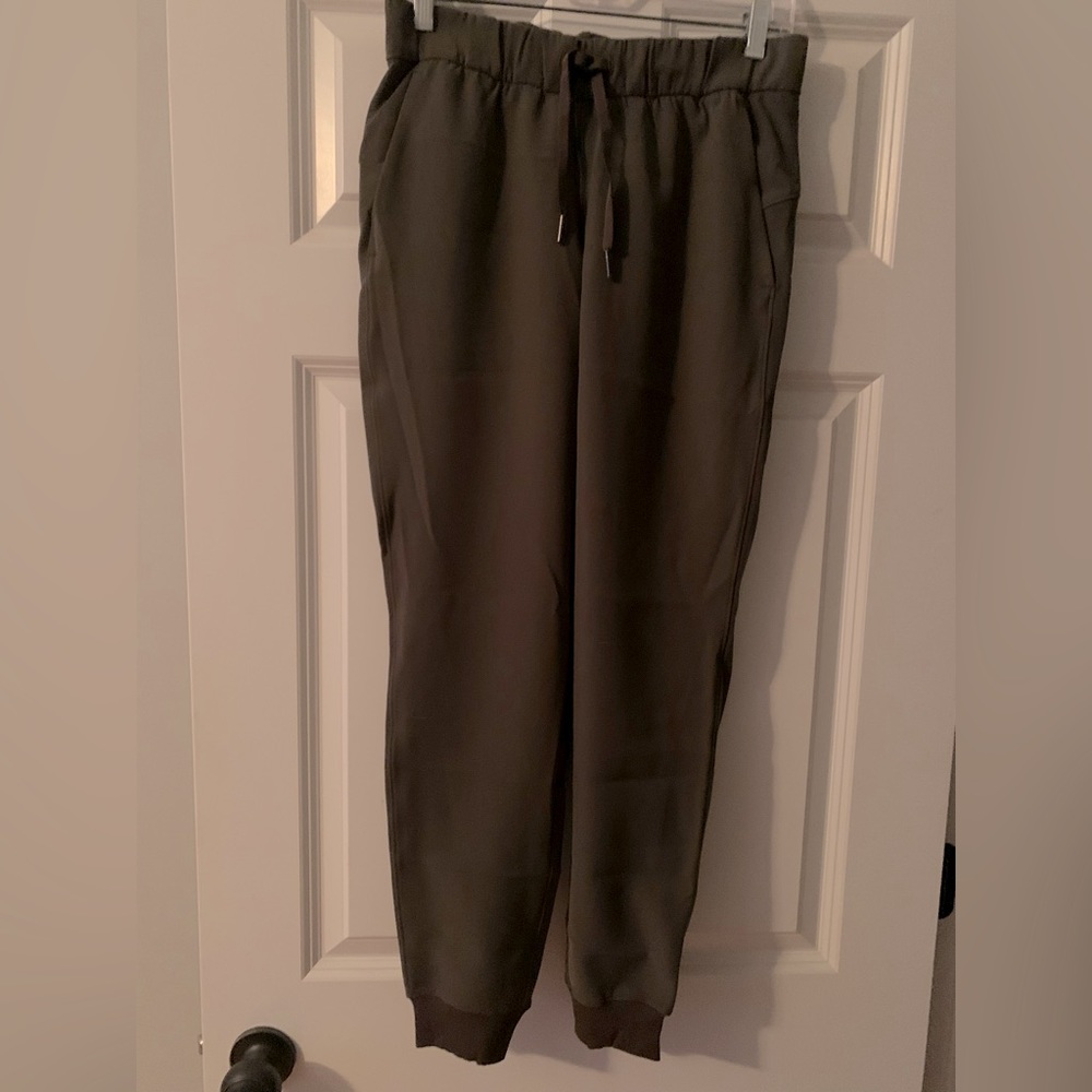 Lululemon stretch high rise joggers size 4 NWOT